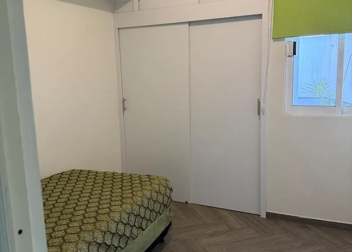 Private Room, Excellent Location In